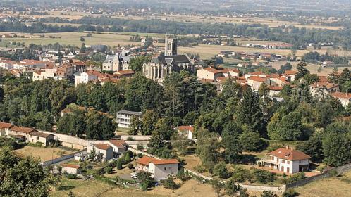 Image d'illustration de l'actualité Tout à Dom Services ouvre une nouvelle agence dans la Plaine du Forez